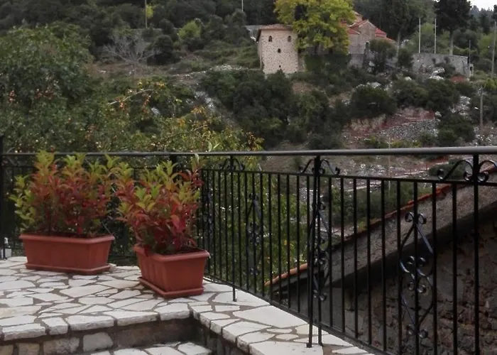 Archontiko Tis Zois *